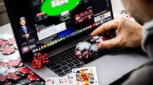 Panel kontrol taruhan Super Sic Bo dengan opsi Besar, Kecil, Ganjil, Genap, dan Kombinasi